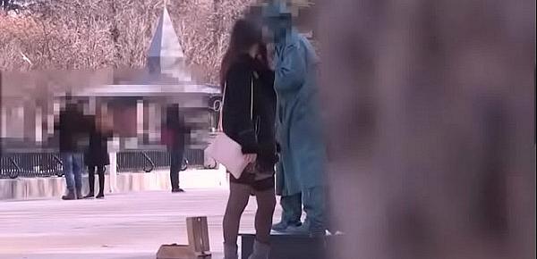 "Wanna do a street blowjob" Lucia picks up a lucky guy in the Madrid park